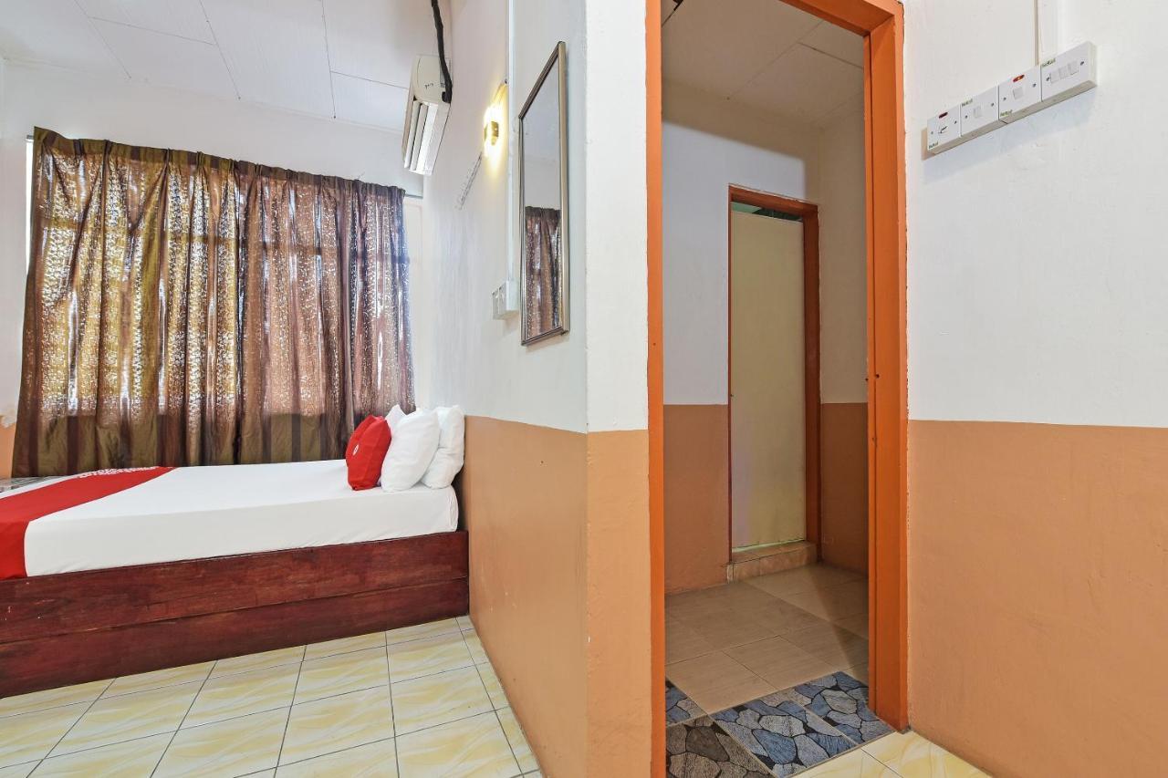 Super Oyo Capital O 90659 Raintown Timbers Hotel Taiping Exterior photo