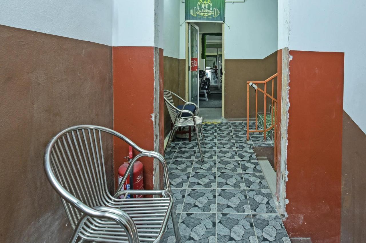 Super Oyo Capital O 90659 Raintown Timbers Hotel Taiping Exterior photo