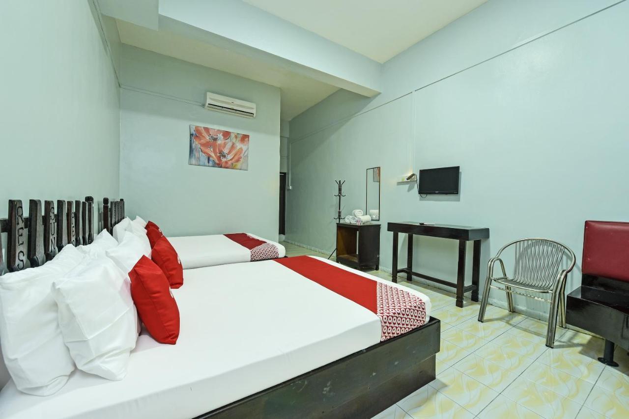 Super Oyo Capital O 90659 Raintown Timbers Hotel Taiping Exterior photo