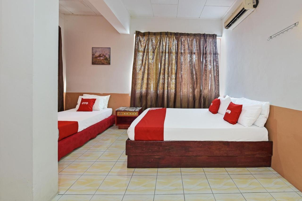 Super Oyo Capital O 90659 Raintown Timbers Hotel Taiping Exterior photo
