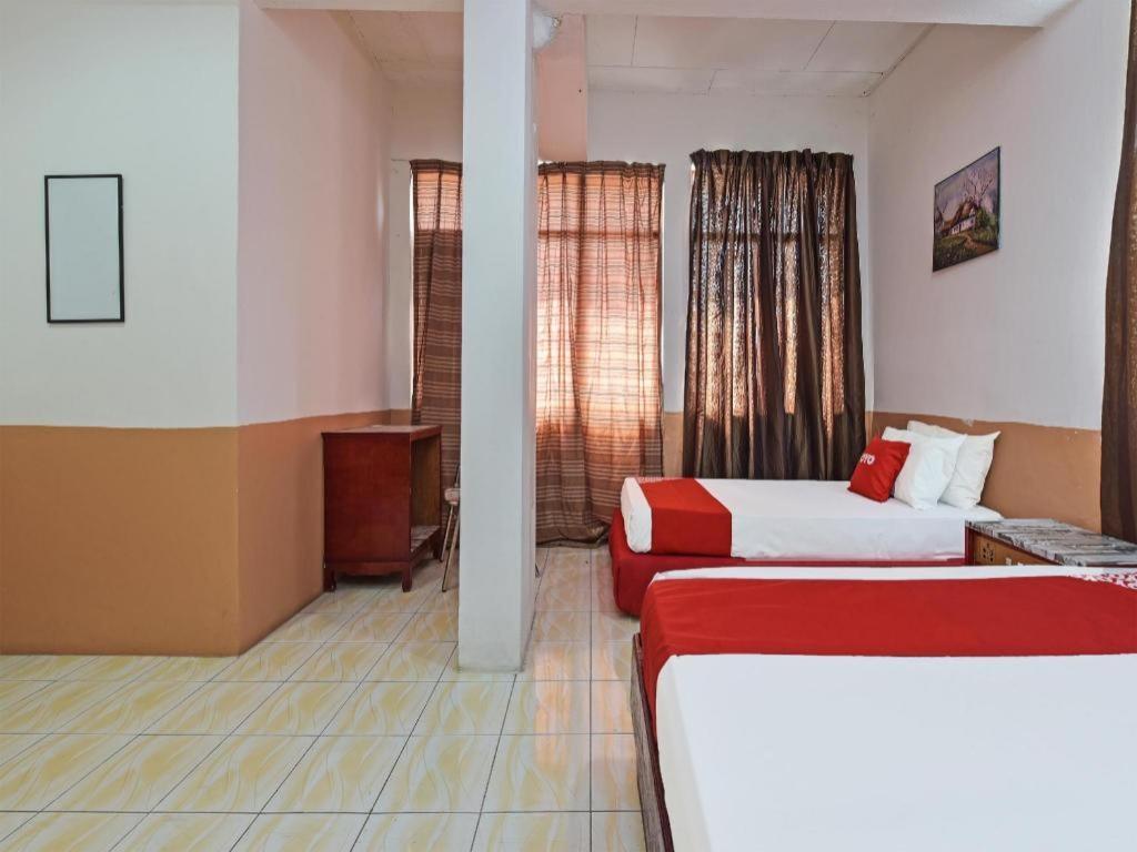 Super Oyo Capital O 90659 Raintown Timbers Hotel Taiping Exterior photo